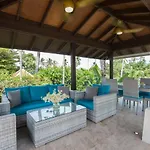 Villa Divina - Stunning Pool Villa 3 Mins Walk to Beach