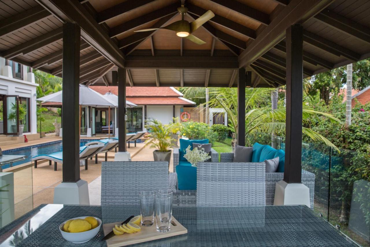 Villa Divina - Stunning Pool 3 Mins Walk To *
