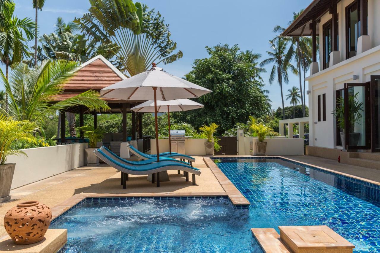 Divina - Stunning Pool 3 Mins Walk To Villa